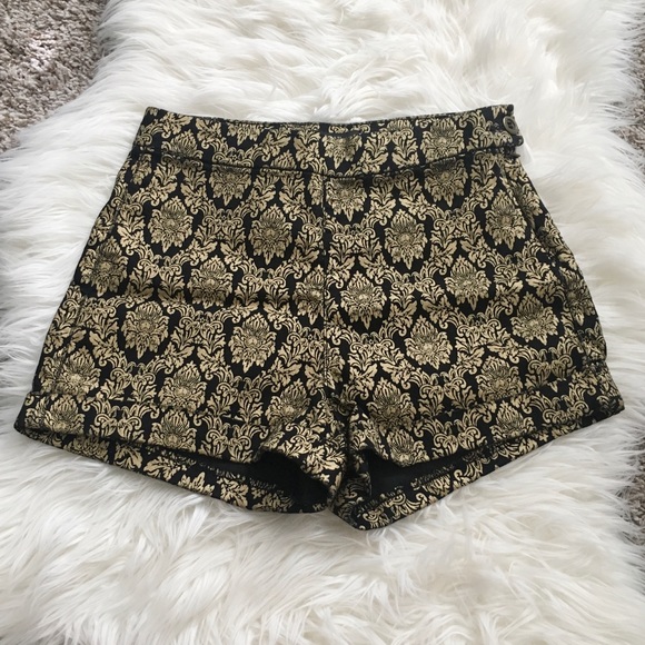 Forever 21 Pants - Damask Print High Waisted Shorts
